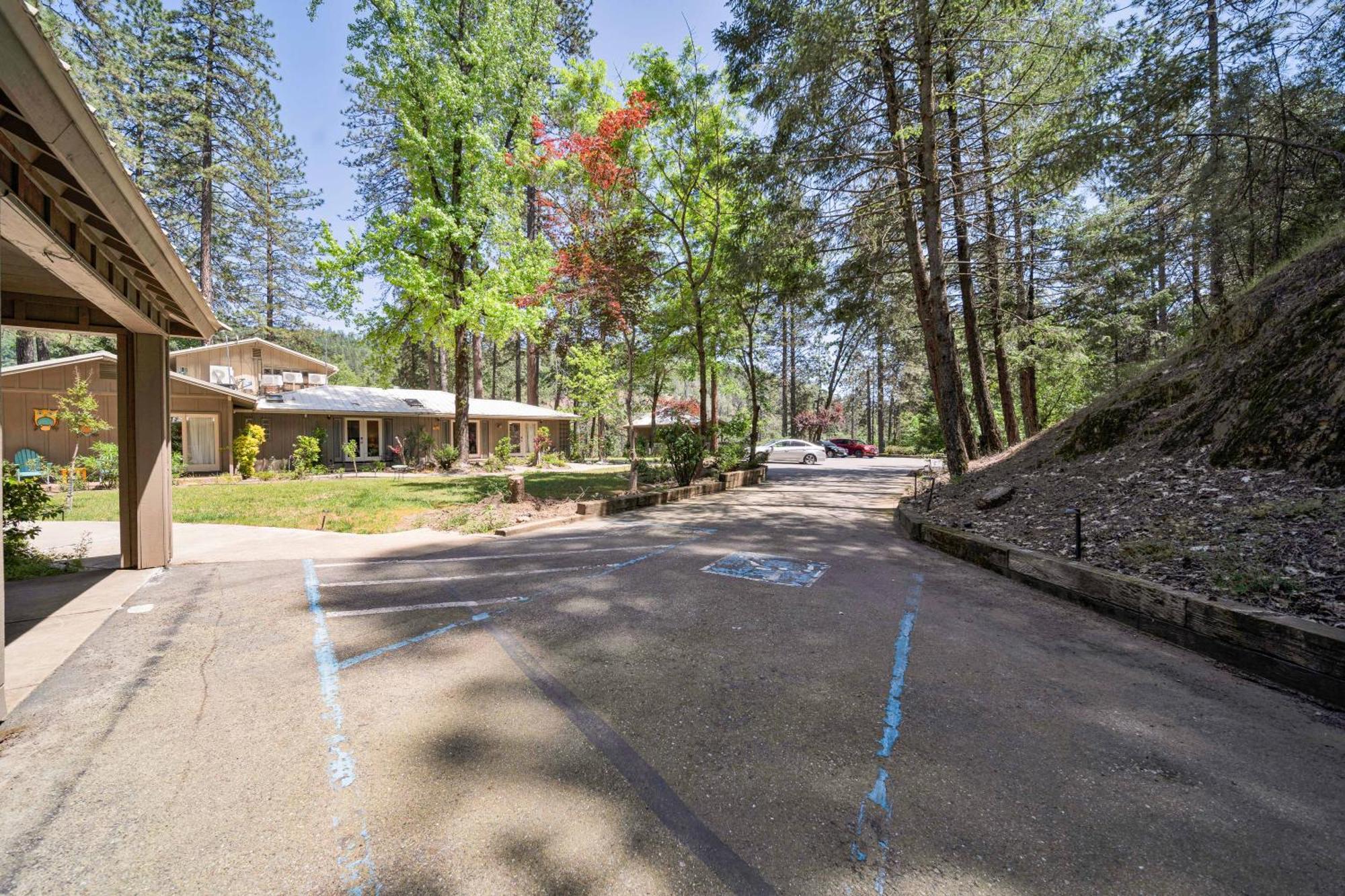 The Inn At Shasta Lake Lakehead Exterior photo